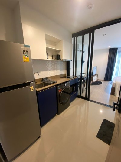 9R0268 The Base Central Condominium ห้องสตูดิโอ ให้เช่าเดือนละ 18,000 บาท โซนวิชิต