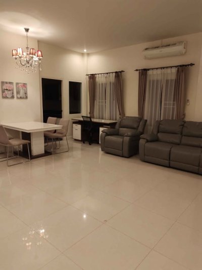 9R0280 This house for rent 3 bedroom 2 bathroom 40,000/month at wichit