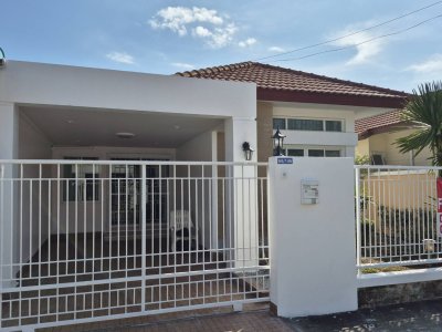 9R0293 ให้เช่าบ้านแฝดสองชั้น 3 ห้องนอน 2 ห้องน้ำ ราคา 25,000/เดือน โซนวิชิต