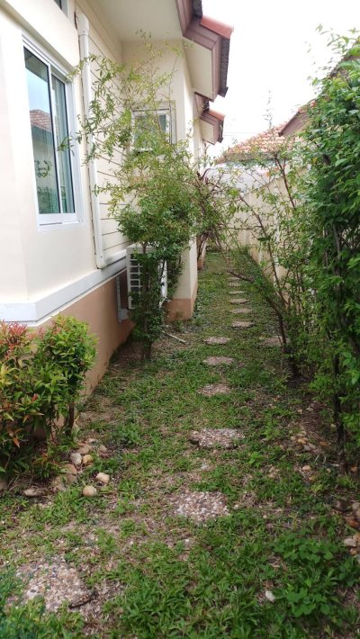 9R0293 ให้เช่าบ้านแฝดสองชั้น 3 ห้องนอน 2 ห้องน้ำ ราคา 20,000/เดือน โซนวิชิต