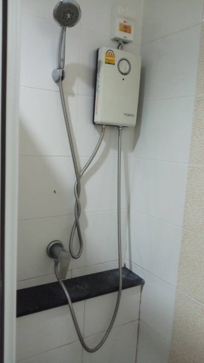9R0293 ให้เช่าบ้านแฝดสองชั้น 3 ห้องนอน 2 ห้องน้ำ ราคา 20,000/เดือน โซนวิชิต