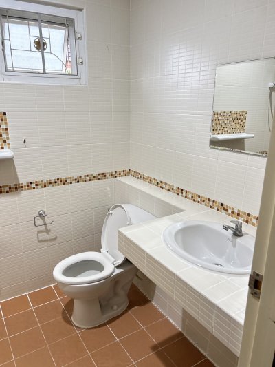 9R0314 ให้เช่าบ้านเดี่ยวสองชั้น  3 ห้องนอน 3 ห้องน้ำ ราคา 25,000/เดือน โซนวิชิต