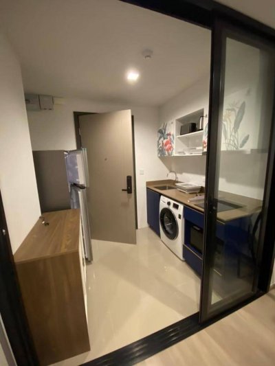 9R0347 The Base Central Condominium 1 ห้องนอน 1 ห้องน้ำ ให้เช่าเดือนละ 18,000 บาท โซนวิชิต