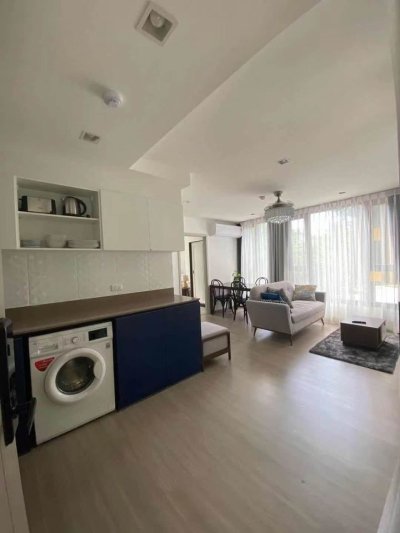 9R0365 The base central condominium 2 bedroom 35,000/month at wichit