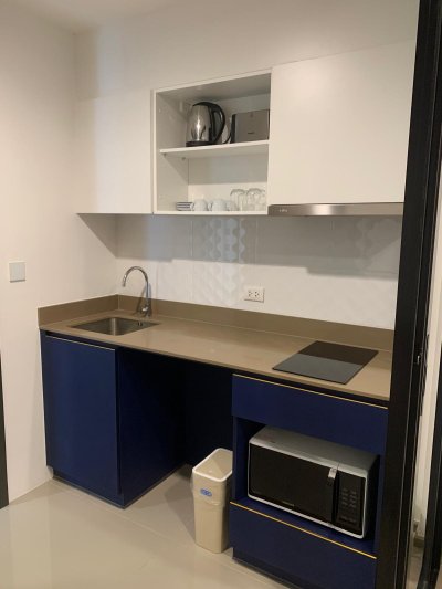 9R0381 The Base Central Condominium one bedroom 21,000/month at wichit