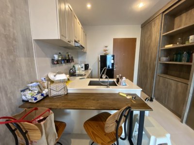 9R0402 คอนโดมิเนียม 1 ห้องนอน 1 ห้องน้ำ ให้เช่าเดือนละ 23,000 บาท โซนวิชิต