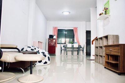 9R0427 This House 3bedroom 2bathroom 15,000/month in wichit