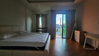 9R0465 ให้เช่าบ้านแฝดสองชั้น 3ห้องนอน 2ห้องน้ำ ราคา 30,000/เดือน โซนวิชิต