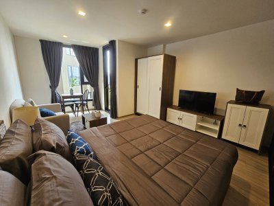 9R0480 The Base Central Condominium 1bedroom 1bathroom 18,000/month at wichit