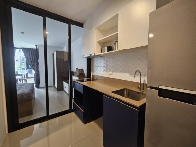 9R0480 The Base Central Condominium 1bedroom 1bathroom 18,000/month at wichit