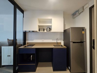 9R0480 The Base Central Condominium 1bedroom 1bathroom 18,000/month at wichit
