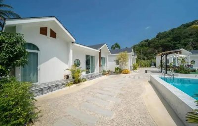 9R0542 ให้เช่าบ้านเดี่ยวชั้นเดียว with common pool 2ห้องนอน 2ห้องน้ำ ราคา 59,000/เดือน โซนวิชิต