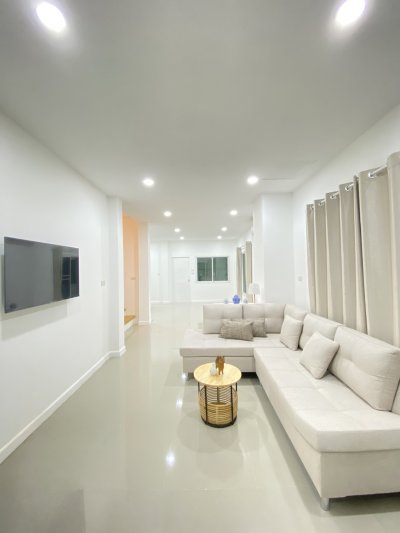 9R0545 ให้เช่าบ้านสองชั้น 3ห้องนอน 3ห้องน้ำ ราคา 32,000/เดือน โซนวิชิต