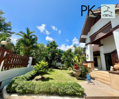 9R0546 This house for rent 3bedrooms 3bathrooms 55,000/month at wichit