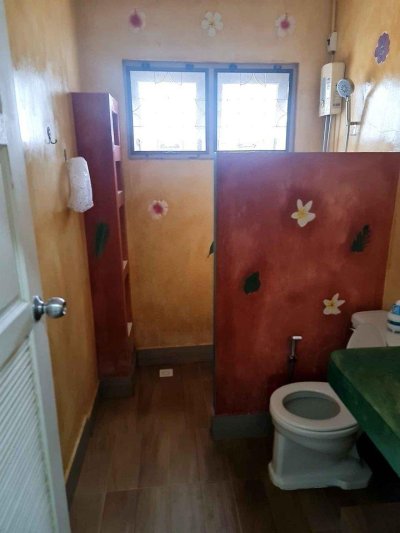 9R0547 This house for rent 3bedrooms 2bathrooms 30,000/month at wichitd