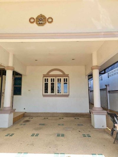 9R0547 This house for rent 3bedrooms 2bathrooms 30,000/month at wichitd