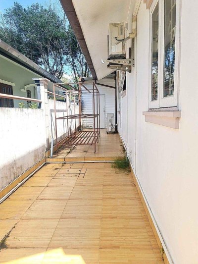 9R0547 This house for rent 3bedrooms 2bathrooms 30,000/month at wichitd