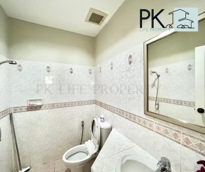 9R0548 This house for rent 4bedrooms 3bathrooms 65,000/month at wichit