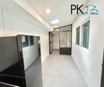 9R0550 ให้เช่าบ้านแฝดชั้นเดียว 3ห้องนอน 2ห้องน้ำ ราคา 32,000/เดือน โซนวิชิต