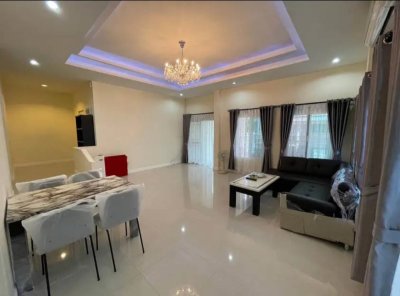 9R0552 This house for rent 3bedrooms 2bathrooms 35,000/month at wichit