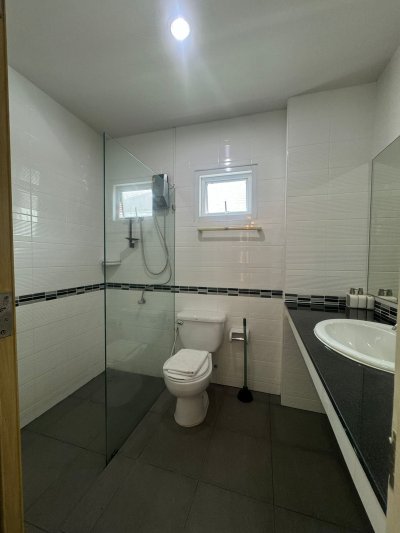 9R0564 ให้เช่าบ้านเดี่ยวสองชั้น 3ห้องนอน 2ห้องน้ำ ราคา 35,000/เดือน โซนวิชิต