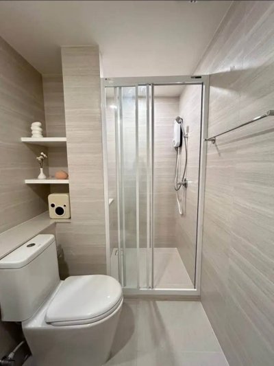 9R0569 คอนโดมิเนียม 1 ห้องนอน 1 ห้องน้ำ ให้เช่าเดือนละ 25,000 บาท โซนวิชิต