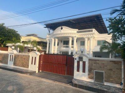 9R0578 Pool villa for rent 3 bedroom 2 bathroom 80,000/month at wichit