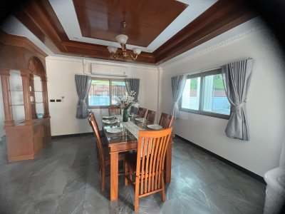 9R0578 Pool villa for rent 3 bedroom 2 bathroom 80,000/month at wichit