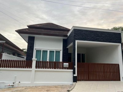 9R0591 This house for rent 2 bedroom 2 bathroom 35,000/month at wichit