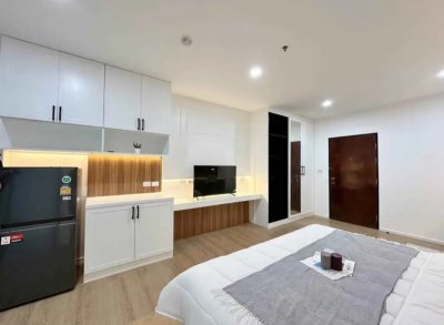 9R0601 Condominium for rent studio room 15,000/month at wichit