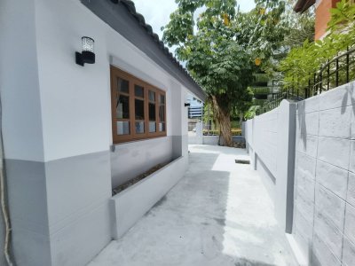 9R0613 This house for rent 3 bedroom 4 bathroom 70,000/month at wichit