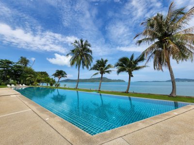 9R0634 Condominium for rent 4 bedroom 4 bathroom 140,000/month at panwa