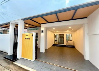 9R0663 This house for rent 3 bedroom 2 bathroom 35,000/month at wichit