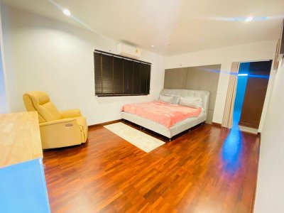 9R0672 ให้เช่า pool villa 3 ห้องนอน 5 ห้องน้ำ ราคา 130,000/เดือน โซนวิชิต