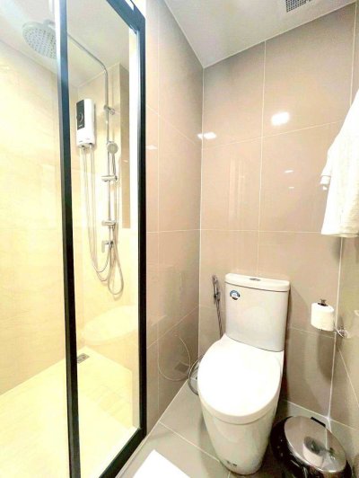 9R0675 คอนโดมิเนียม 2 ห้องนอน 2 ห้องน้ำ ให้เช่าเดือนละ 55,000 บาท โซนวิชิต
