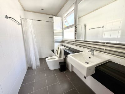 9R0676 ให้เช่าบ้านเดี่ยวสองชั้น 4 ห้องนอน 3 ห้องน้ำ ราคา 70,000/เดือน โซนวิชิต