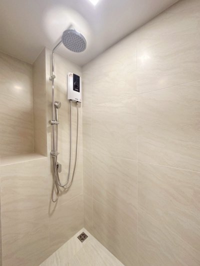 9R0679 คอนโดมิเนียม 1 ห้องนอน 1 ห้องน้ำ ให้เช่าเดือนละ 25,000 บาท โซนวิชิต