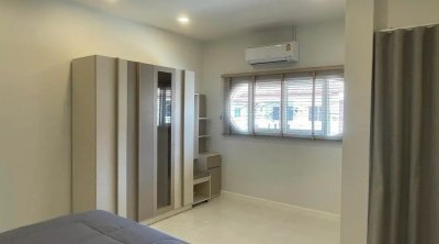 9R0681 ให้เช่าบ้านแฝดสองชั้น 3 ห้องนอน 3 ห้องน้ำ ราคา 30,000/เดือน โซนวิชิต 9R0681 ให้เช่าบ้านแฝดสองชั้น 3 ห้องนอน 3 ห้องน้ำ ราคา 30,000/เดือน โซนวิชิต