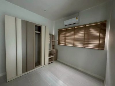 9R0681 ให้เช่าบ้านแฝดสองชั้น 3 ห้องนอน 3 ห้องน้ำ ราคา 30,000/เดือน โซนวิชิต 9R0681 ให้เช่าบ้านแฝดสองชั้น 3 ห้องนอน 3 ห้องน้ำ ราคา 30,000/เดือน โซนวิชิต