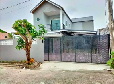 9R0706 This house for rent 3 bedroom 5 bathroom 30,000/month at wichit