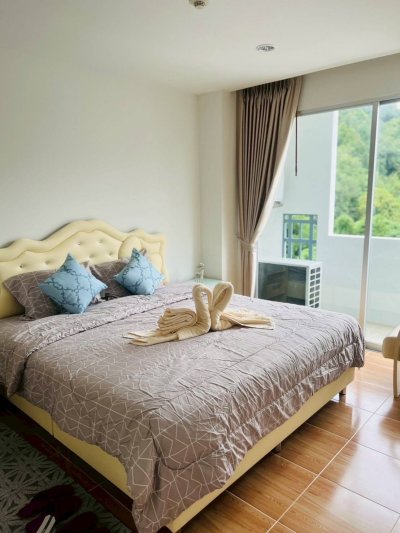 9R0707 คอนโดมิเนียม 1 ห้องนอน 1 ห้องน้ำ ให้เช่าเดือนละ 25,000 บาท โซนวิชิต