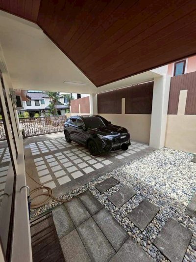 9R0708 ให้เช่าบ้านเดี่ยวสองชั้นพร้อมจากุชซี่ 2 ห้องนอน 3 ห้องน้ำ ราคา 80,000/เดือน โซนวิชิต 9R0708 ให้เช่าบ้านเดี่ยวสองชั้นพร้อมจากุชซี่ 2 ห้องนอน 3 ห้องน้ำ ราคา 80,000/เดือน โซนวิชิต