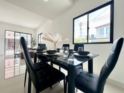 9R0724 This house for rent 3 bedroom 2 bathroom 45,000/month at wichit