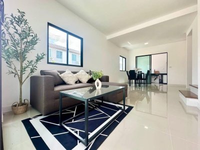 9R0724 This house for rent 3 bedroom 2 bathroom 45,000/month at wichit