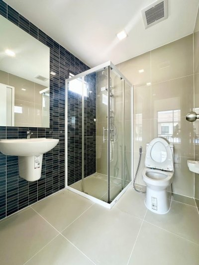 9R0724 This house for rent 3 bedroom 2 bathroom 45,000/month at wichit