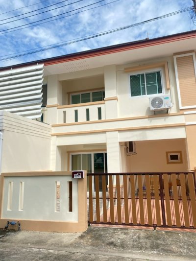 9R0725 ให้เช่าบ้านแฝดสอง 3 ห้องนอน 3 ห้องน้ำ ราคา 28,000/เดือน โซนวิชิต