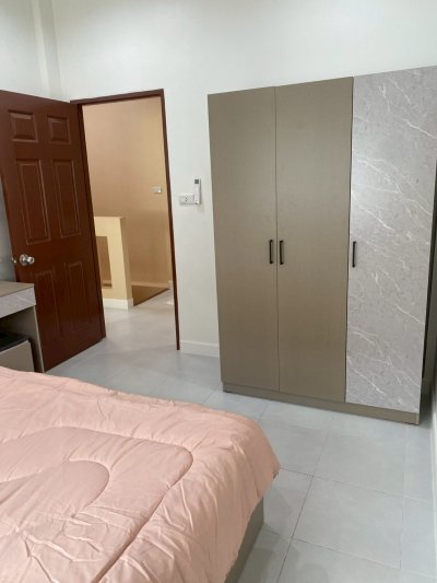 9R0725 ให้เช่าบ้านแฝดสอง 3 ห้องนอน 3 ห้องน้ำ ราคา 28,000/เดือน โซนวิชิต