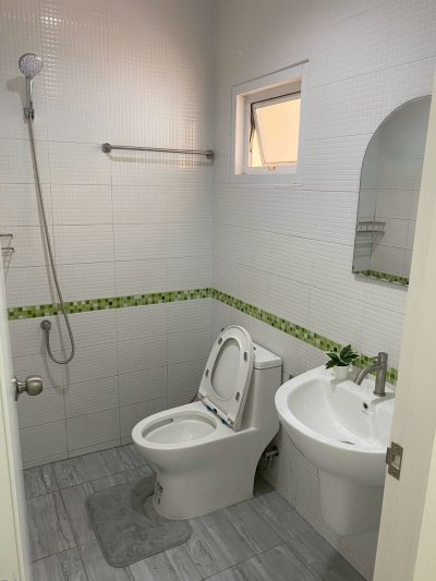 9R0725 ให้เช่าบ้านแฝดสอง 3 ห้องนอน 3 ห้องน้ำ ราคา 28,000/เดือน โซนวิชิต