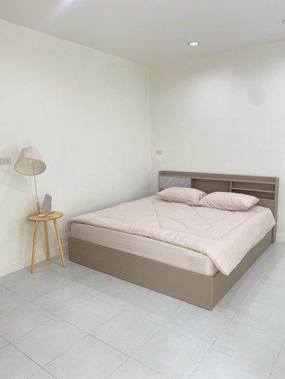 9R0725 ให้เช่าบ้านแฝดสอง 3 ห้องนอน 3 ห้องน้ำ ราคา 28,000/เดือน โซนวิชิต