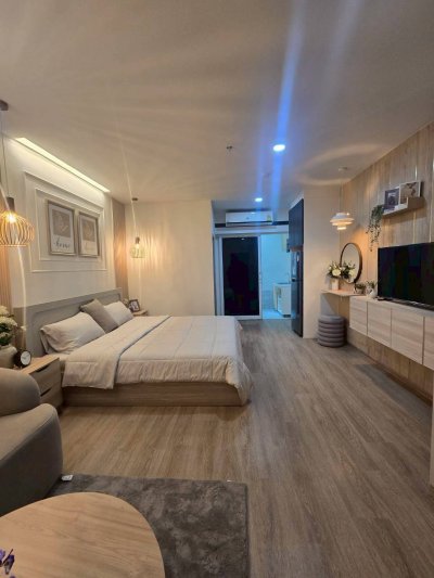 9R0727 Condominium for rent studio room 13,000/month at wichit